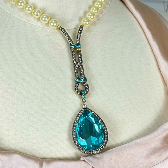 NWT/NIB Swarovski Crystal Pendant with Pearls Necklace Bridal Statement - Picture 3 of 10